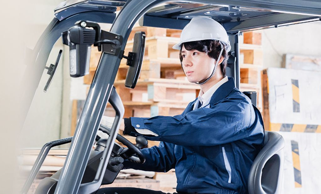 実習機会が限られる、機械操作、車両運転等の技術研修をサポート